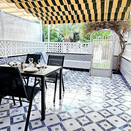 Апартаменты Casa De Lince Calle Rio Ebro 48 *