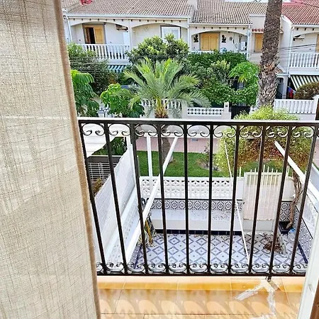 Casa De Lince Calle Rio Ebro 48 *